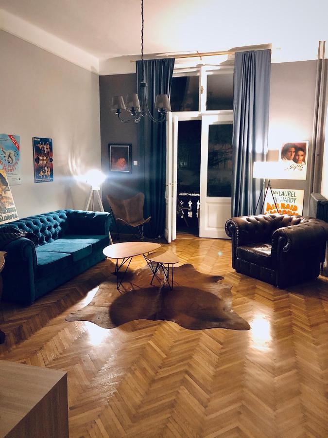 Hostel Sova Novi Sad Eksteriør billede