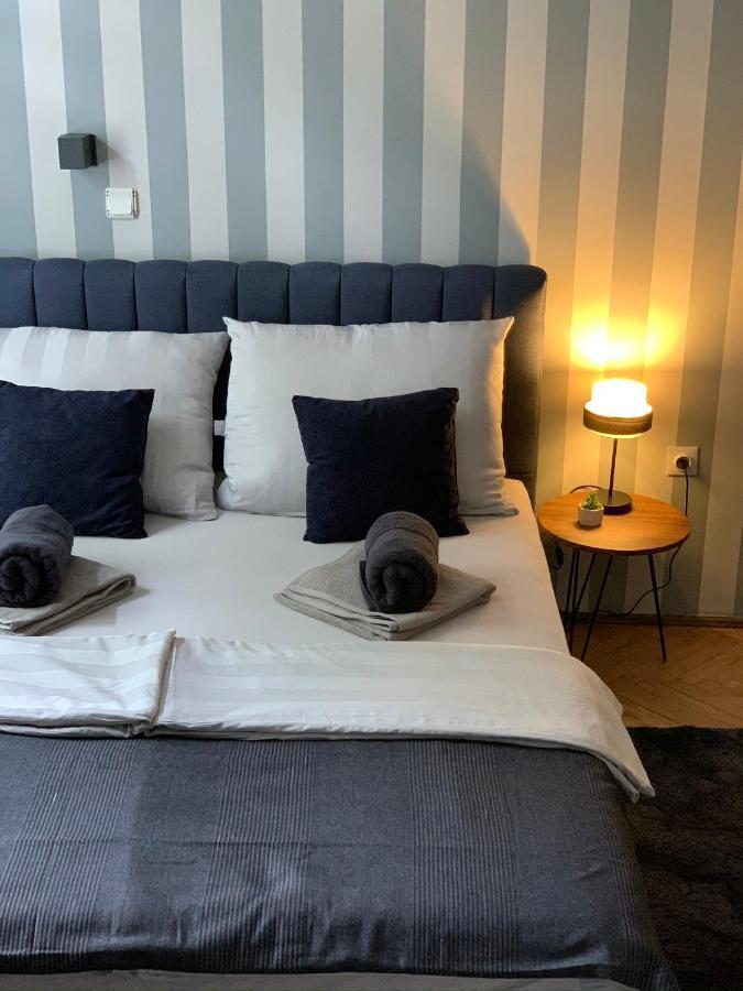 Hostel Sova Novi Sad Eksteriør billede